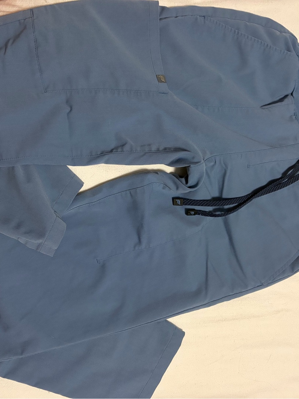 Fabletics Scrub Set - Small - Picture 4 of 5